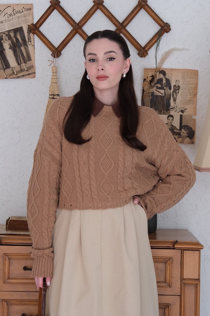 Karamel Örgülü Crop Kazak