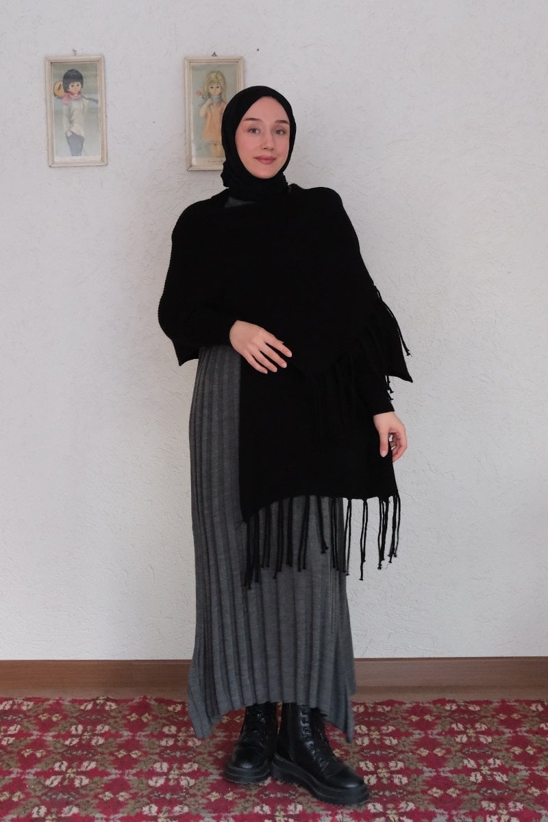 Siyah Şal Hırka