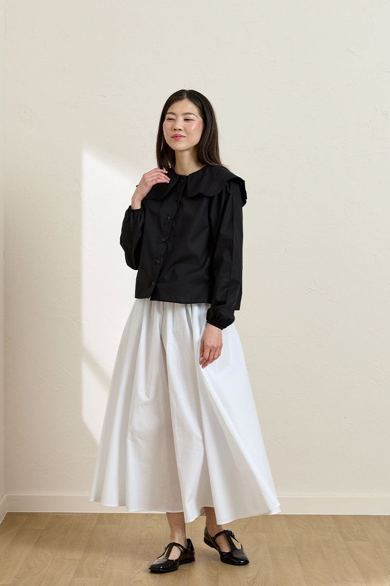 Siyah Papatya Yaka Crop Gömlek & Beyaz Balon Etek