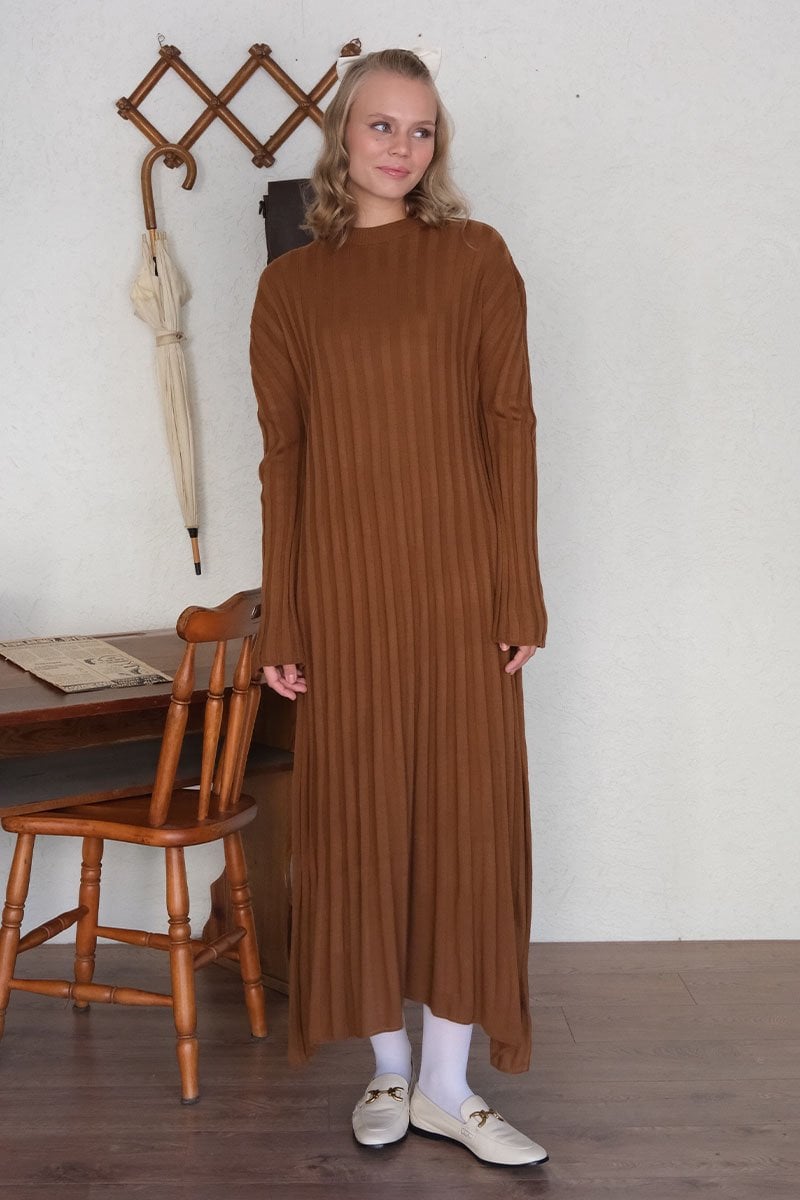 Camel Kloş Triko Elbise