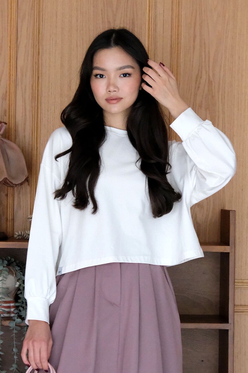 Ekru Crop