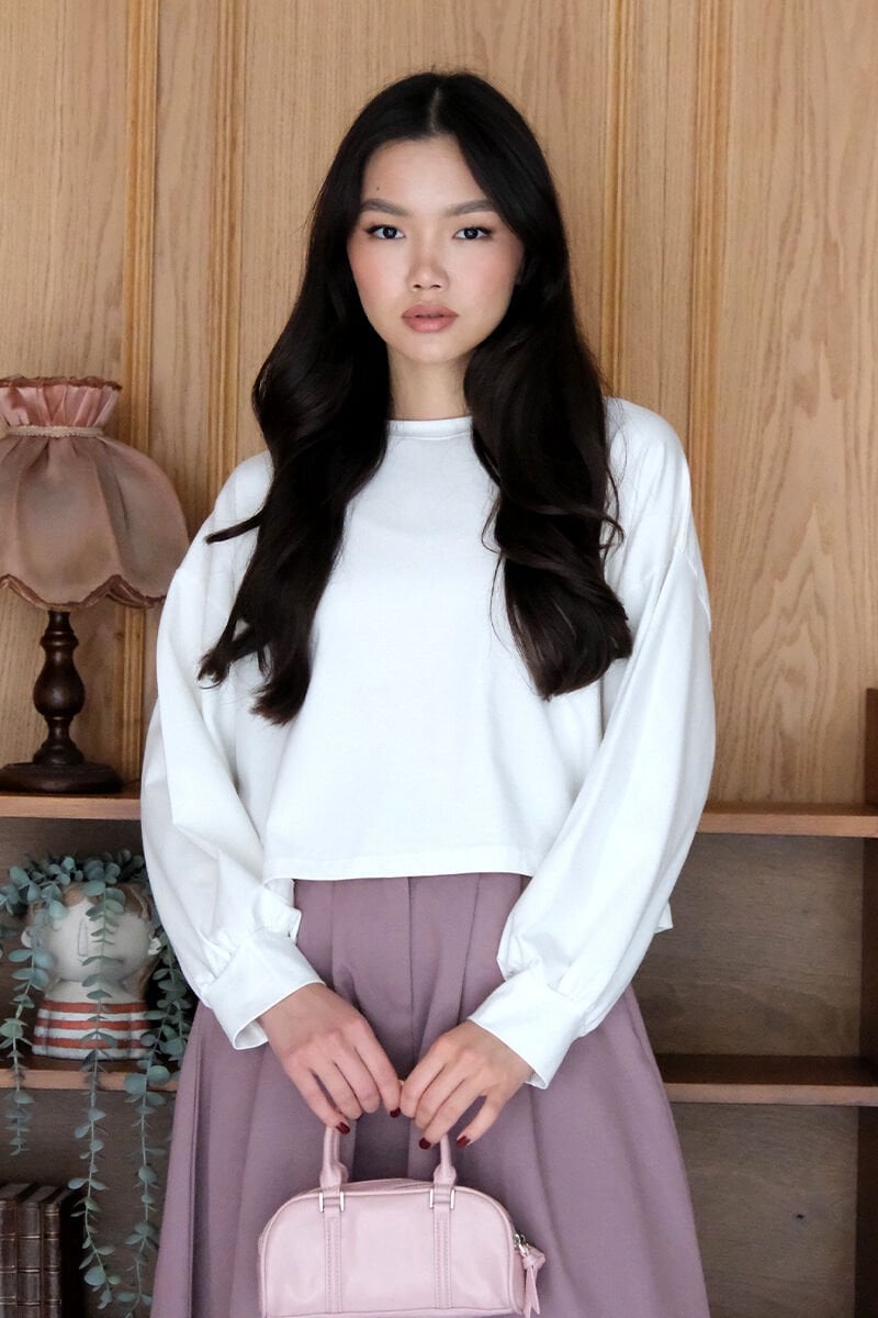 Ekru Crop