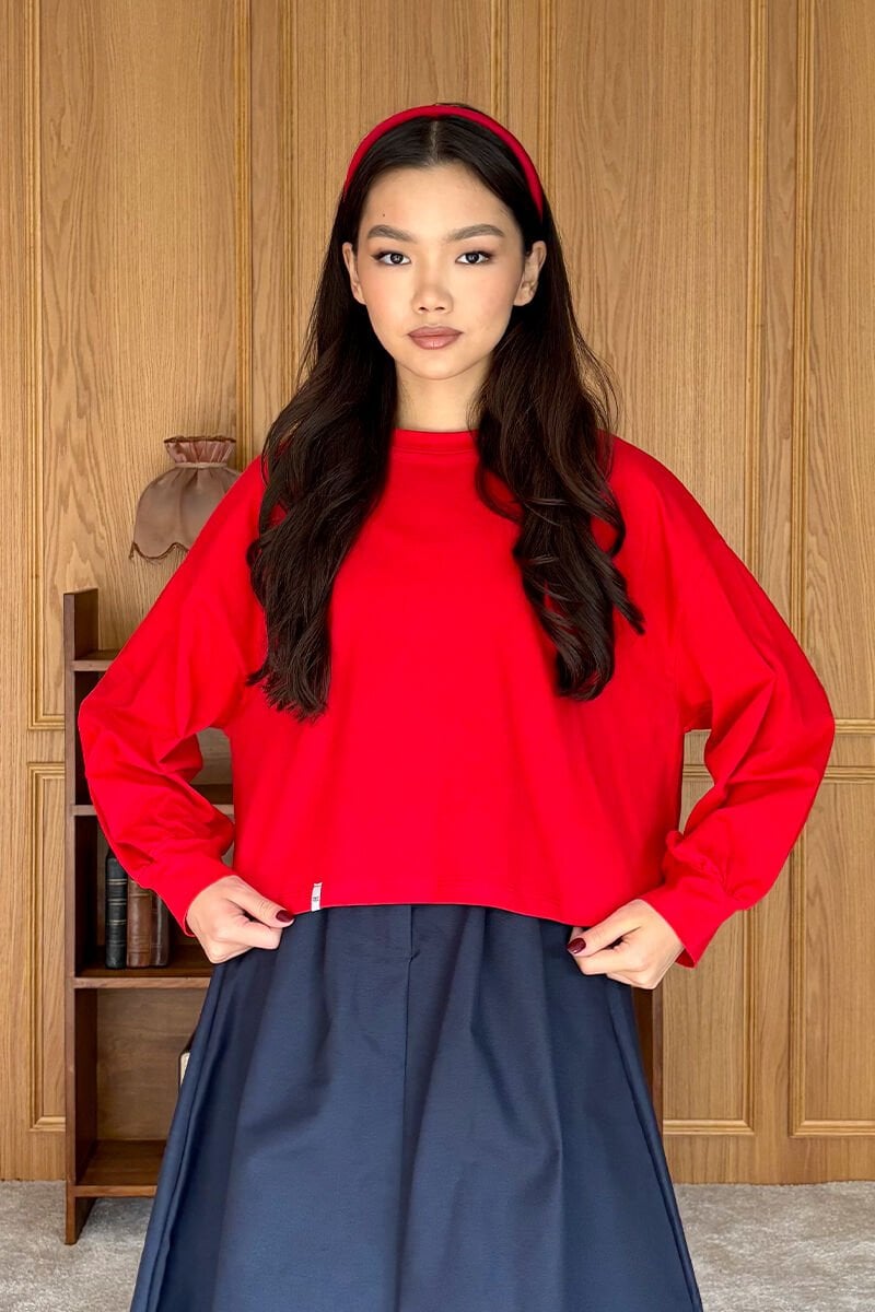 Kırmızı Crop