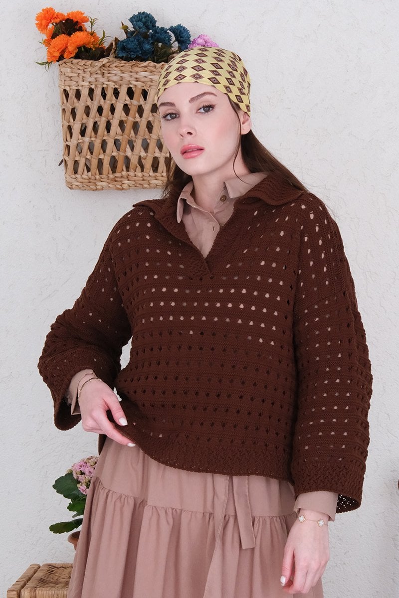 Kahverengi Ajurlu V Yaka Triko Crop