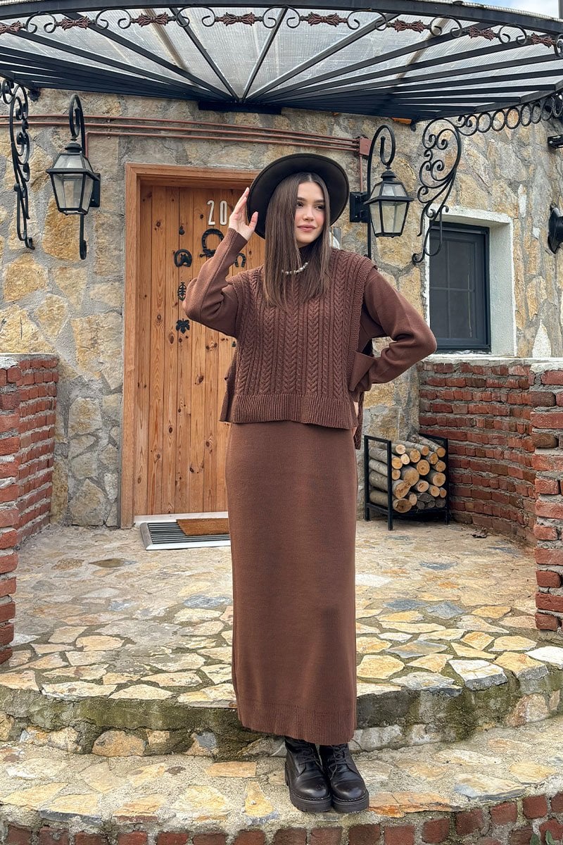 Acı Kahve Süveterli Takım Triko Elbise