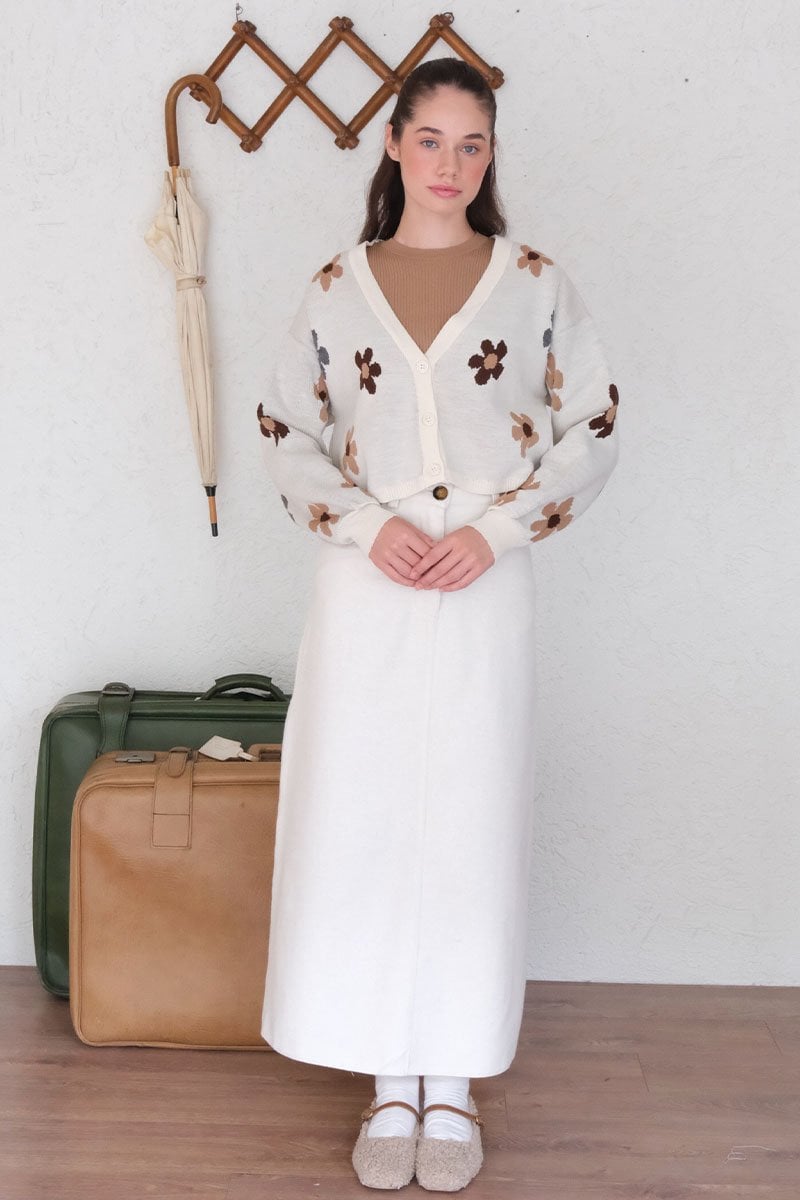 Krem Papatya Desen Triko Crop Hırka