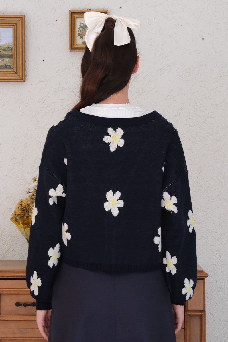 Lacivert Papatya Desen Triko Crop Hırka