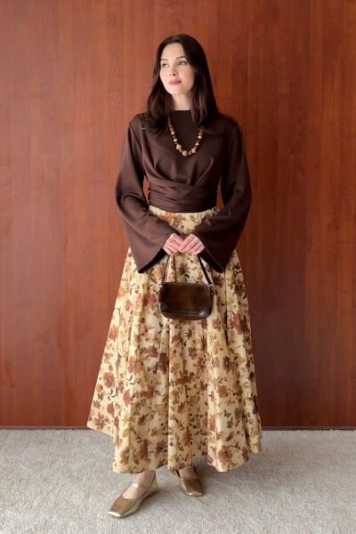 Karamel Çiçek Desenli Parçalı Etek