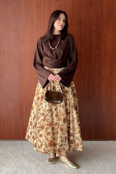 Acı Kahve Oysho Bağlamalı Bluz & Karamel Çiçek Desenli Parçalı Etek Takım