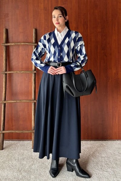 Lacivert Poliviskon Kolej Etek