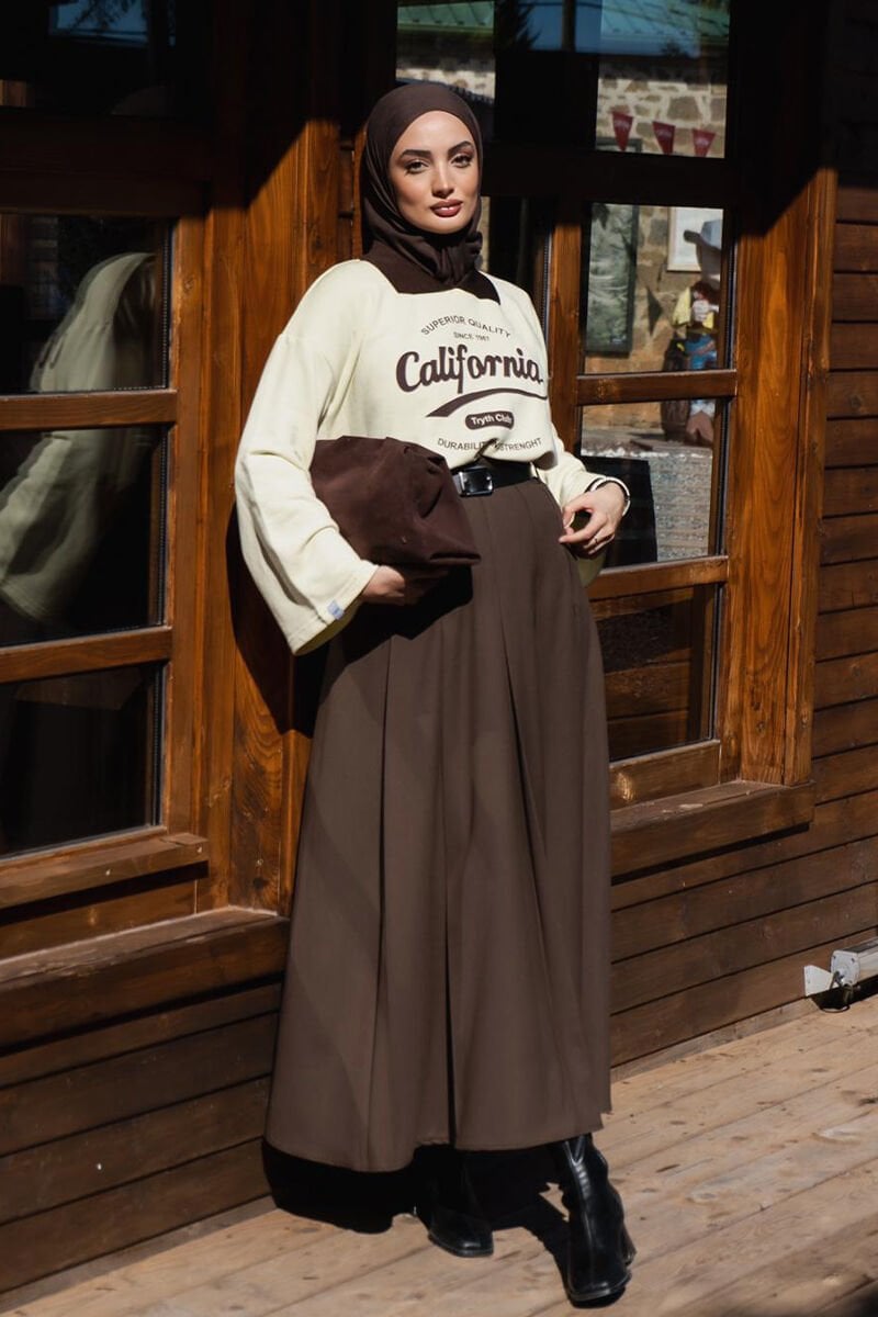 Tereyağ Sarısı California Baskılı 3 İp Body & Acı Kahve Poliviskon Kolej Etek Takım