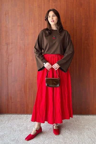 Acı Kahve Nakışlı Body & Kırmızı Kraşlı Balon Etek Takım