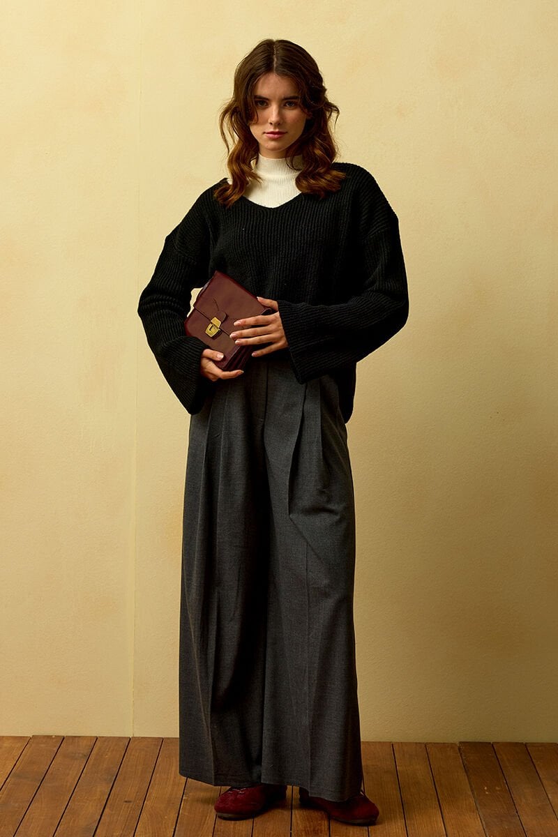 Siyah V Yaka Triko Kazak & Antrasit Pile Detay Palazzo Pantolon Takım