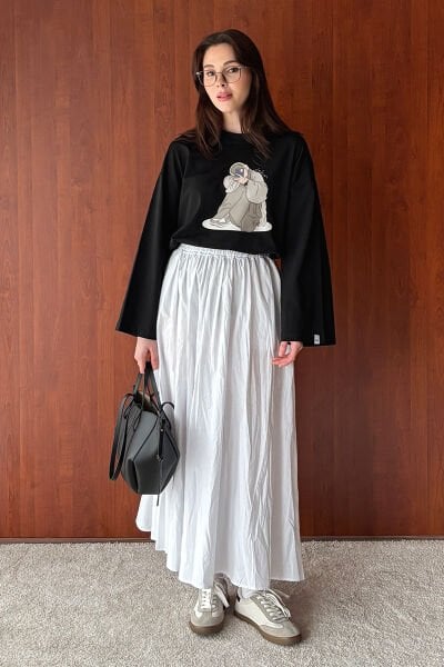 Siyah Kız Baskılı Basic Body & Beyaz Kraşlı Balon Etek Takım