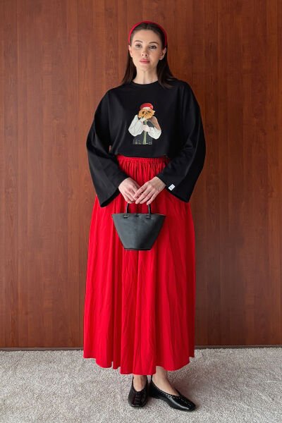 Siyah Çiçekli Kız Baskılı Basic Body & Kırmızı Kraşlı Balon Etek Takım