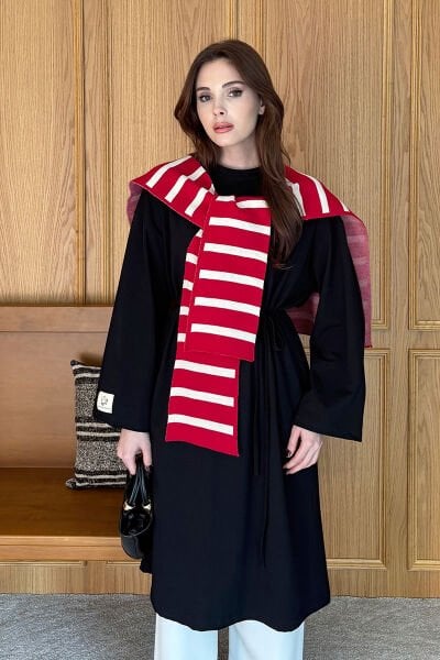 Kırmızı Çizgili Şal Atkı