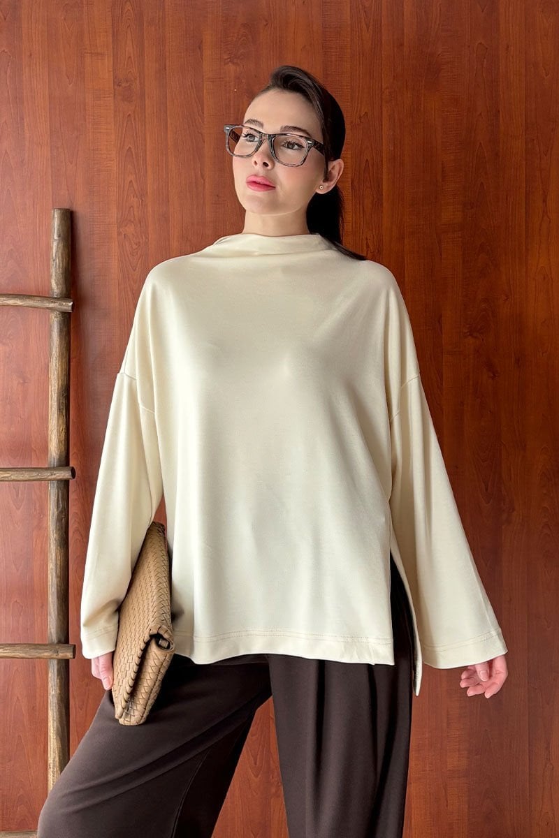 Krem Oysho Dik Yaka Bluz
