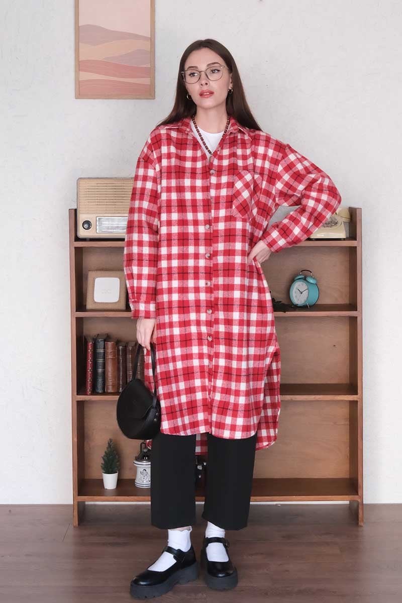 Kırmızı Pötikare Kaşe Uzun Gömlek