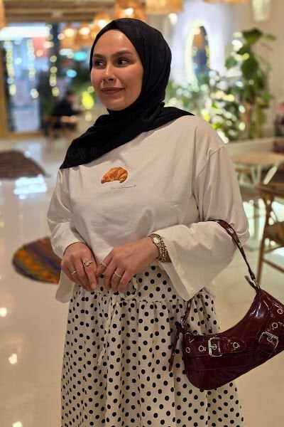 Ekru Kruvasan Baskılı Basic Body