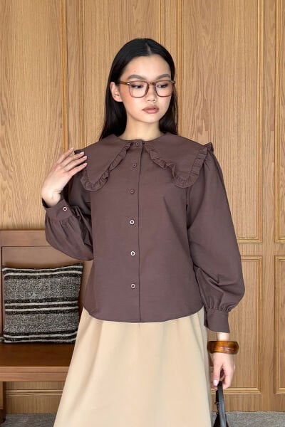 Acı Kahve Yakası Fırfırlı Crop Gömlek