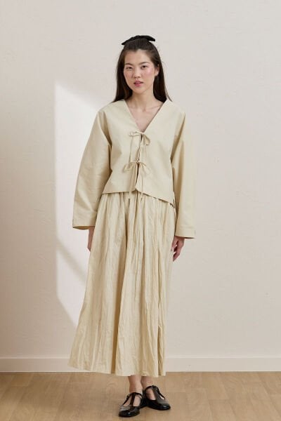 Krem 2 Fiyonklu Ceket & Kraşlı Balon Etek Takım