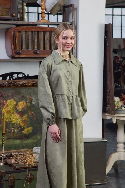 Çağla Yeşili Jakarlı Gömlek Etek Takım