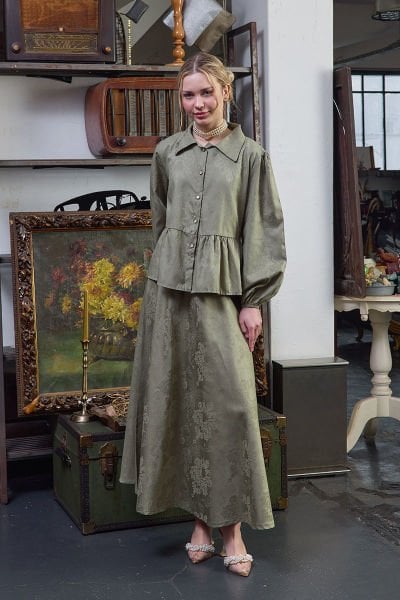 Çağla Yeşili Jakarlı Gömlek Etek Takım