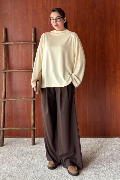 Krem Oysho Dik Yaka Bluz & Acı Kahve Pile Detay Palazzo Pantolon