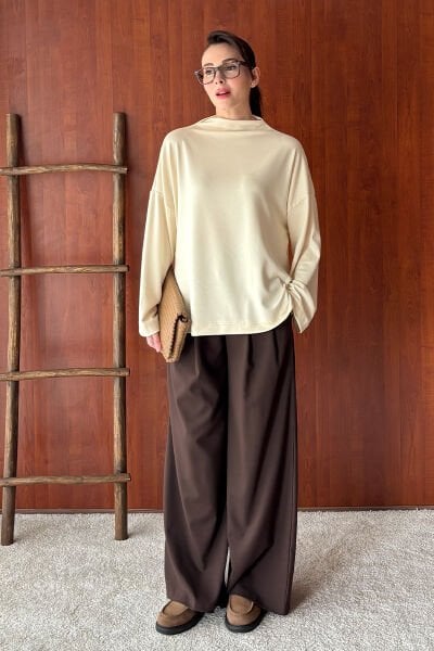 Krem Oysho Dik Yaka Bluz & Acı Kahve Pile Detay Palazzo Pantolon