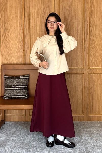Krem Yakası Fırfırlı Crop Gömlek & Bordo Scuba Etek Takım