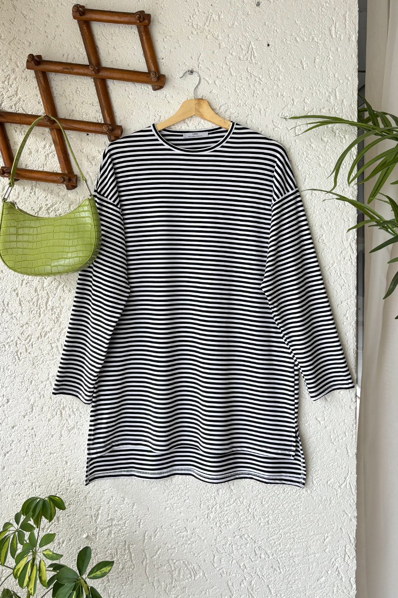 Siyah Çizgili Tunik