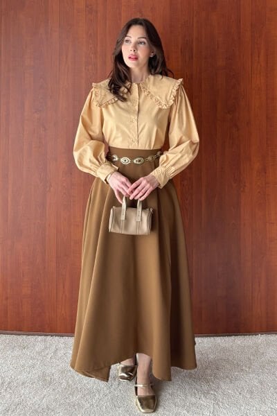 Krem Yakası Fırfırlı Crop Gömlek