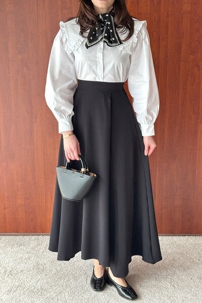 Ekru Yakası Fırfırlı Crop Gömlek