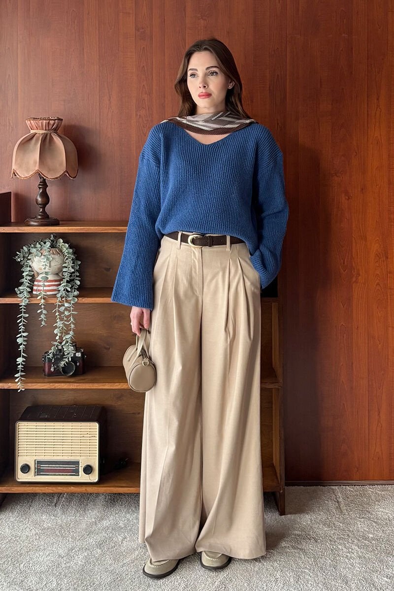Mavi V Yaka Triko Kazak & Vizon Pile Detay Palazzo Pantolon Takım