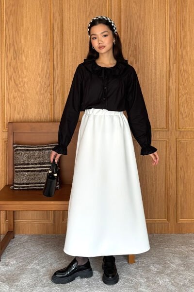 Siyah Bebe Yaka Fiyonklu Gömlek & Ekru Scuba Etek Takım