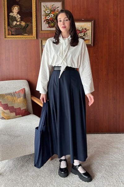 Lacivert Poliviskon Kolej Etek