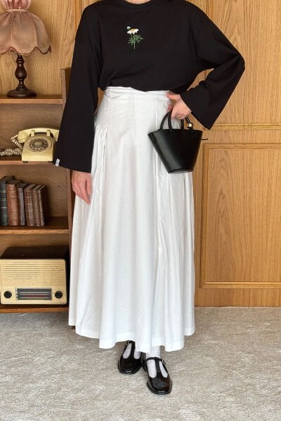 Beyaz Pile Detay Etek