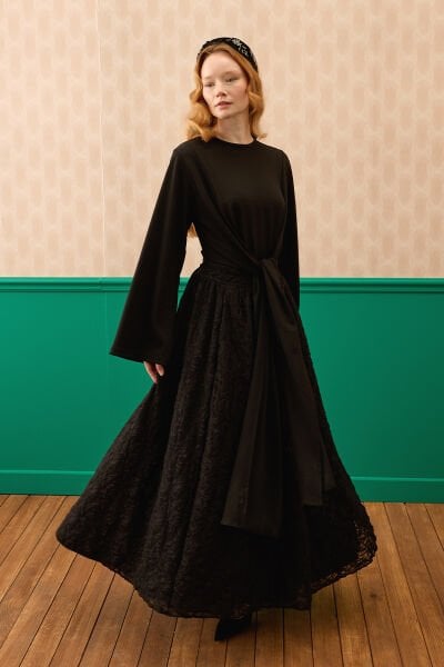 Siyah Dantelli Balon Etek