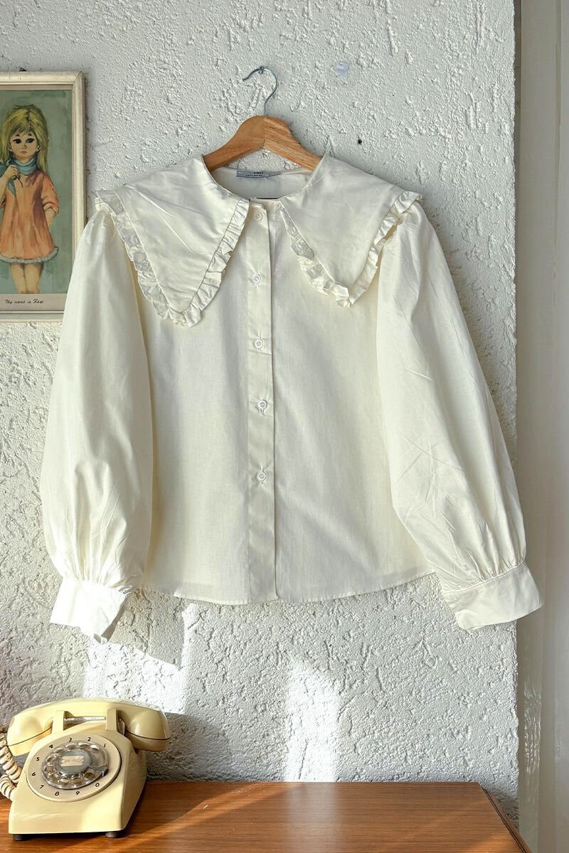 Ekru Yakası Fırfırlı Crop Gömlek