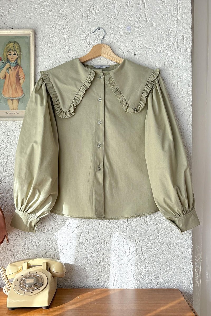 Açık Yeşil Yakası Fırfırlı Crop Gömlek
