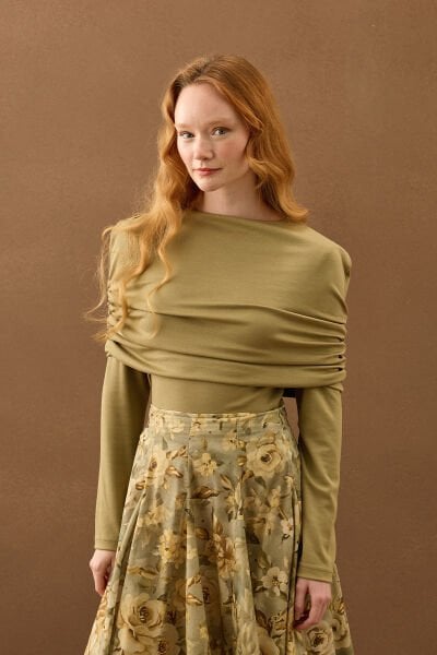 Çağla Oysho Büzgü Detaylı Bluz