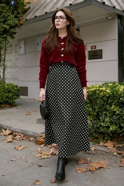 Siyah Puantiyeli Keten Kloş Etek