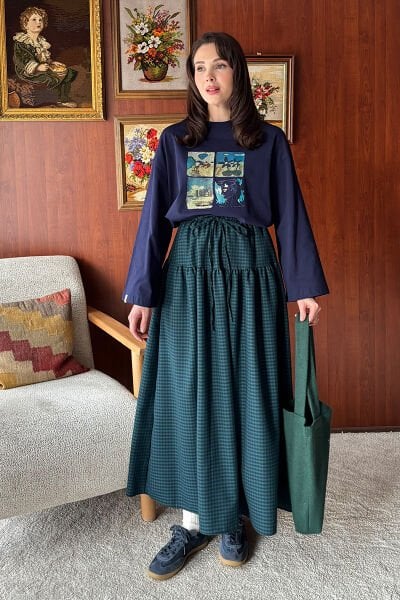 Zümrüt Pötikare Fırfır Detay Poliviskon Etek