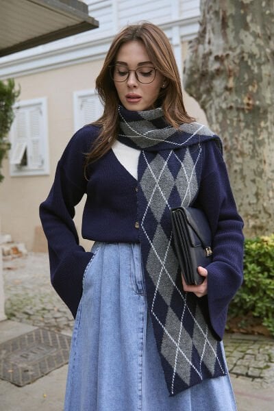 Lacivert Baklava Desenli Atkı