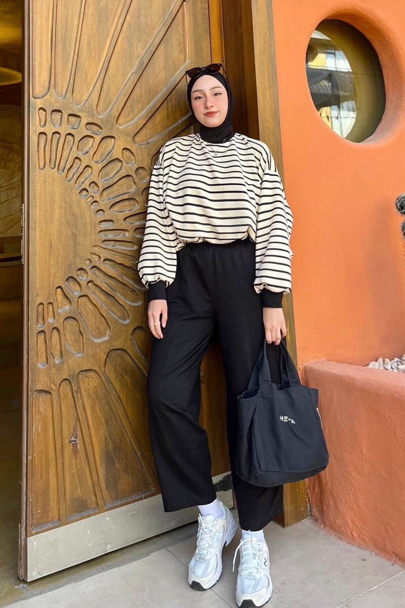 Siyah Çizgili Sweat & Şalvar Pantolon Takım