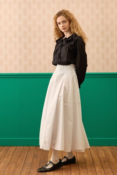 Beyaz Koton Parçalı Etek