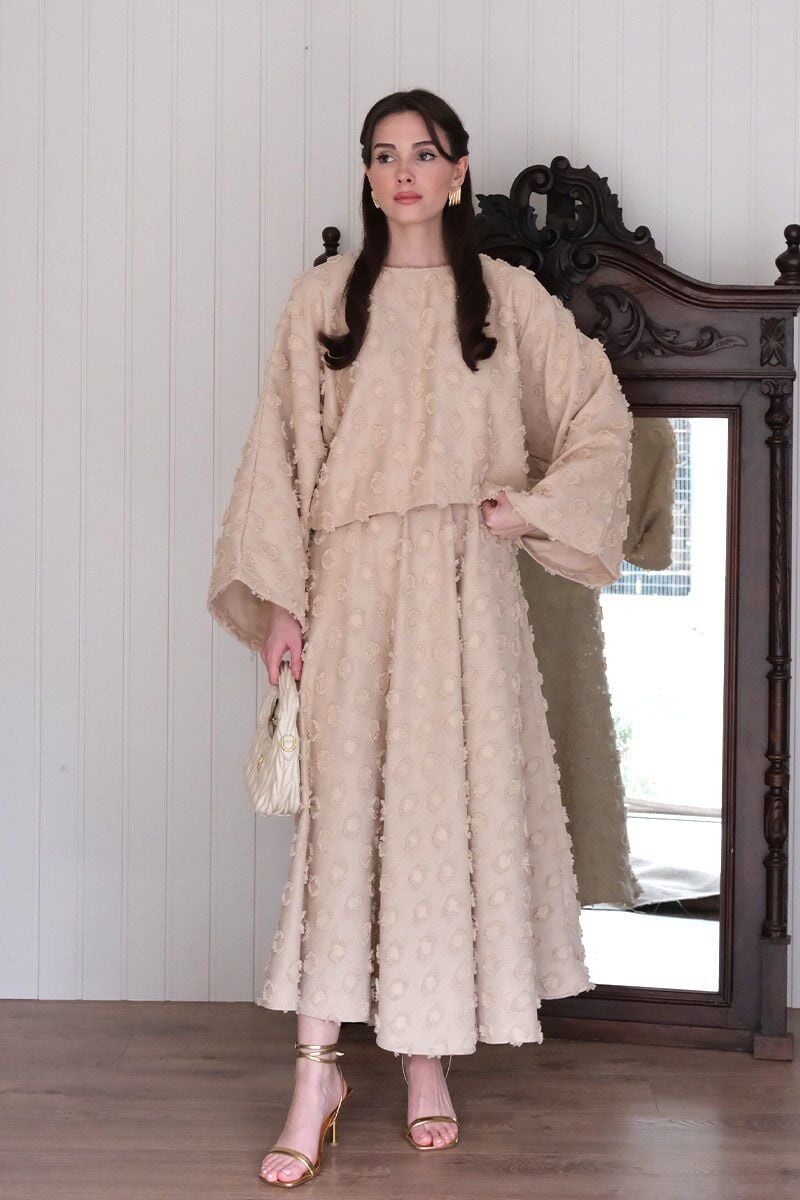 Karamel Püskül Detay Etek