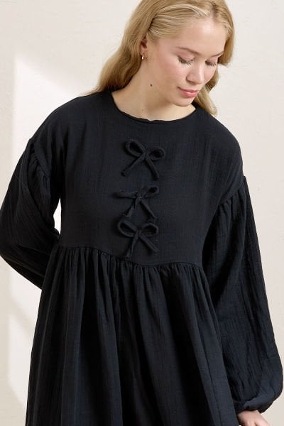 Siyah Müslin Fiyonklu Belroba Elbise