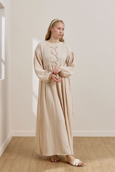 Krem Müslin Fiyonklu Belroba Elbise