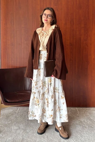 Krem Çiçekli Kat Kat Etek